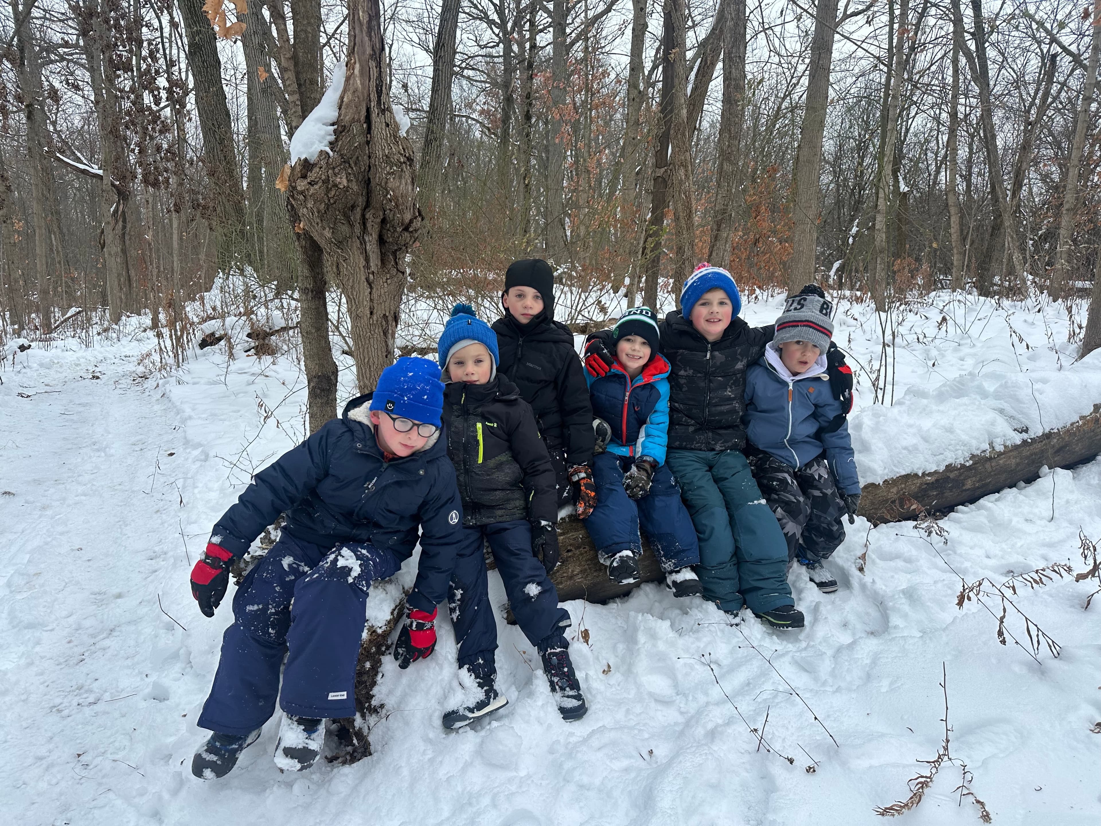 Pack 5 families at a scout event